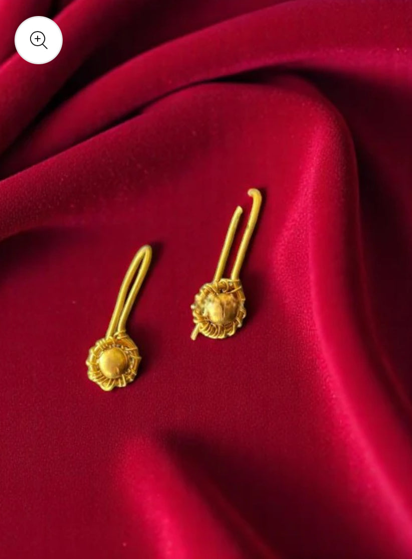 Tiny Round Dangler