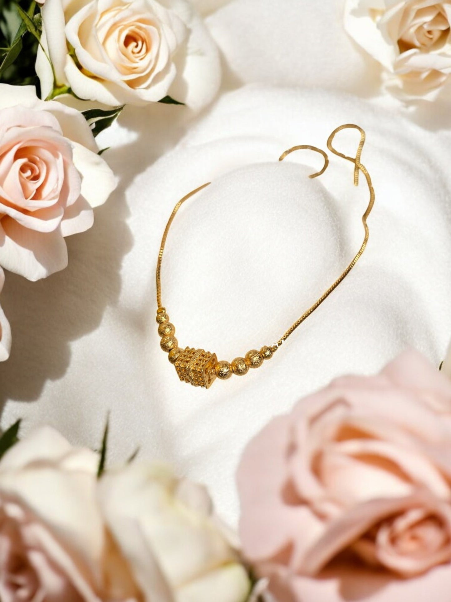 Jaal Box Golden Necklet - Mini