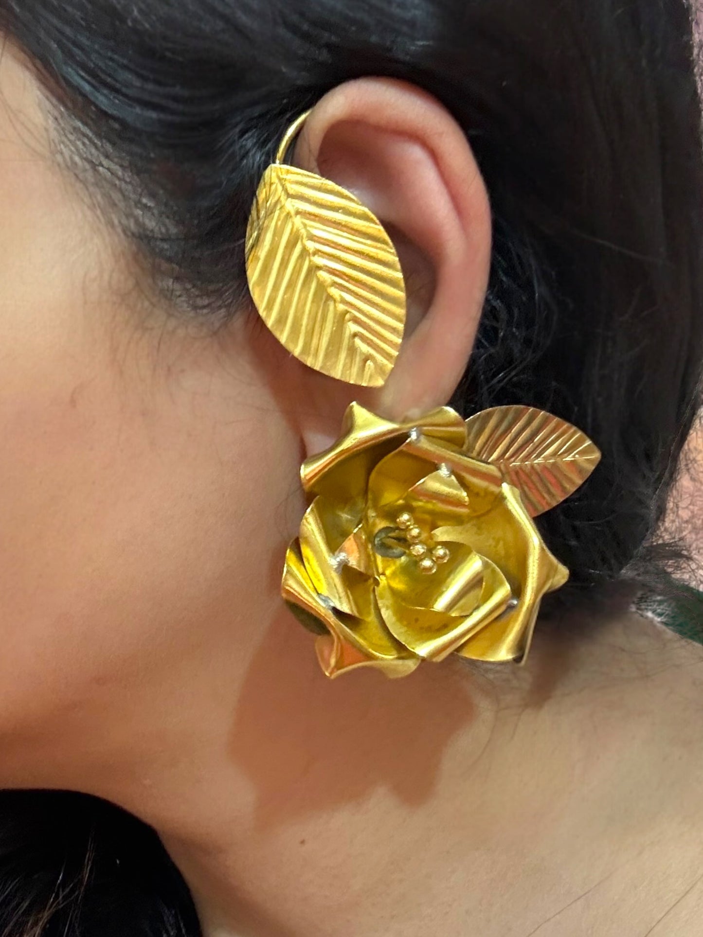 Roselle Brass Earcuff Earrings (Piercing)