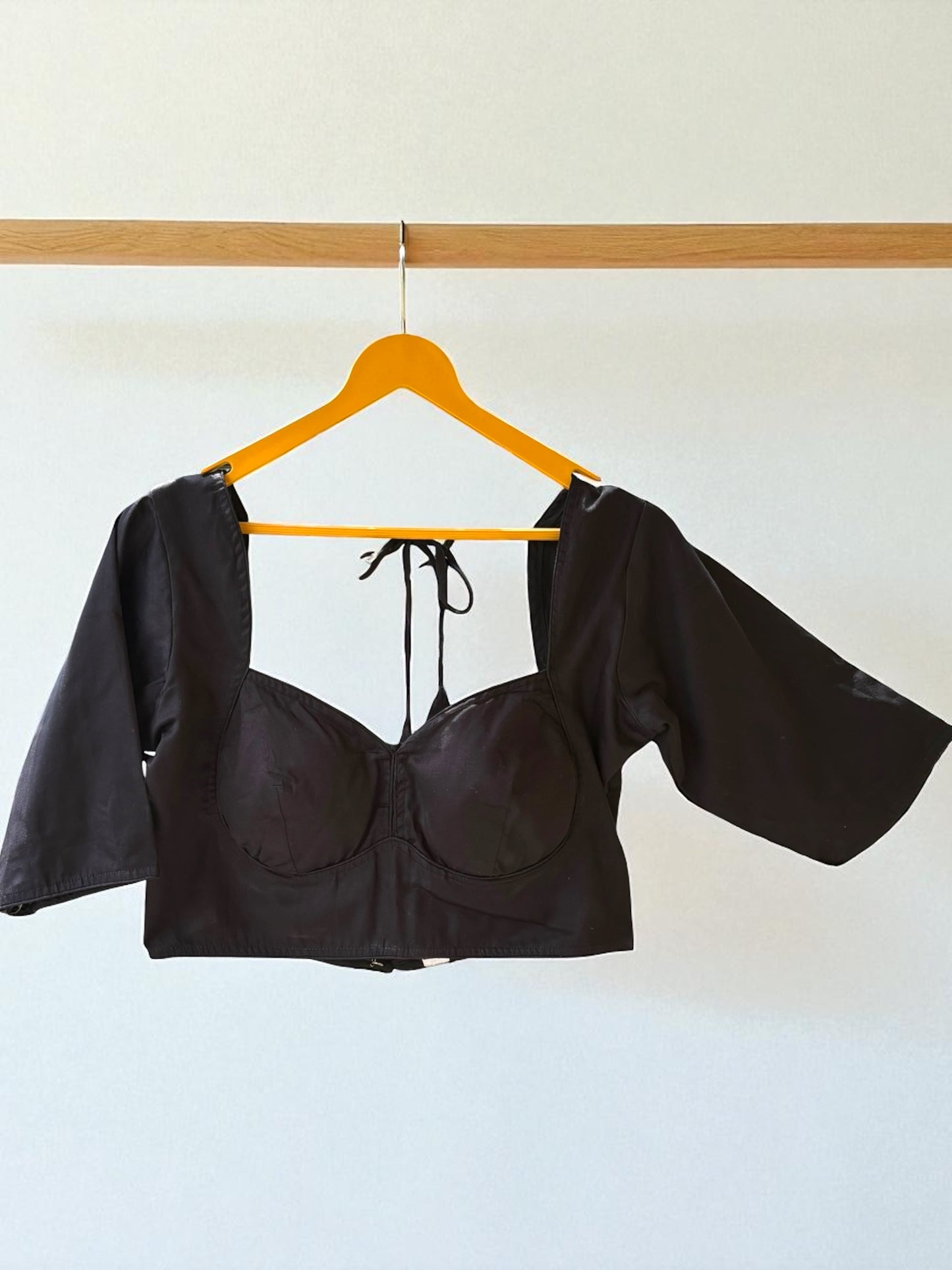 Raatri 3/4 Sleeves Cotton Blouse - Black