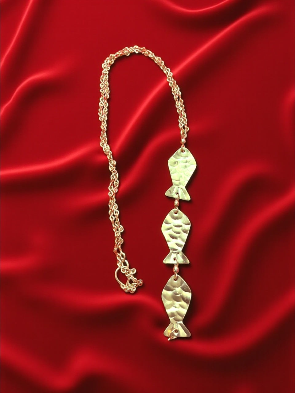 Meenakshi Brass Pendant Chain Necklace Jewelry Set (Necklace, Earrings)