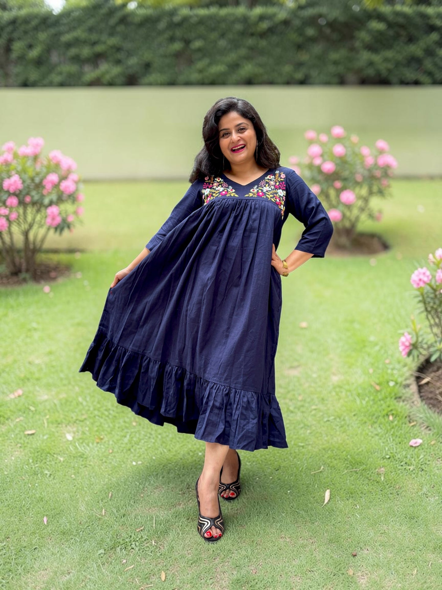 Disha Hand-Embroidered Cotton Midi Dress - Navy Blue