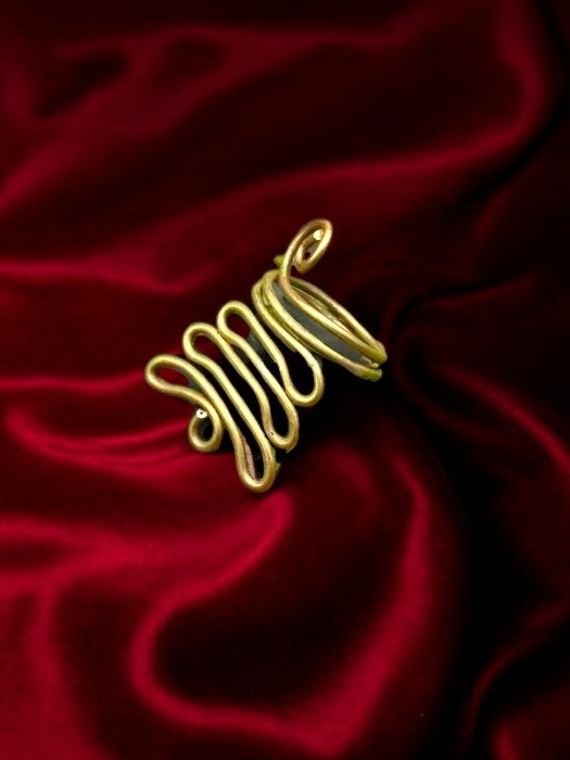 big-spiral-brass-ring