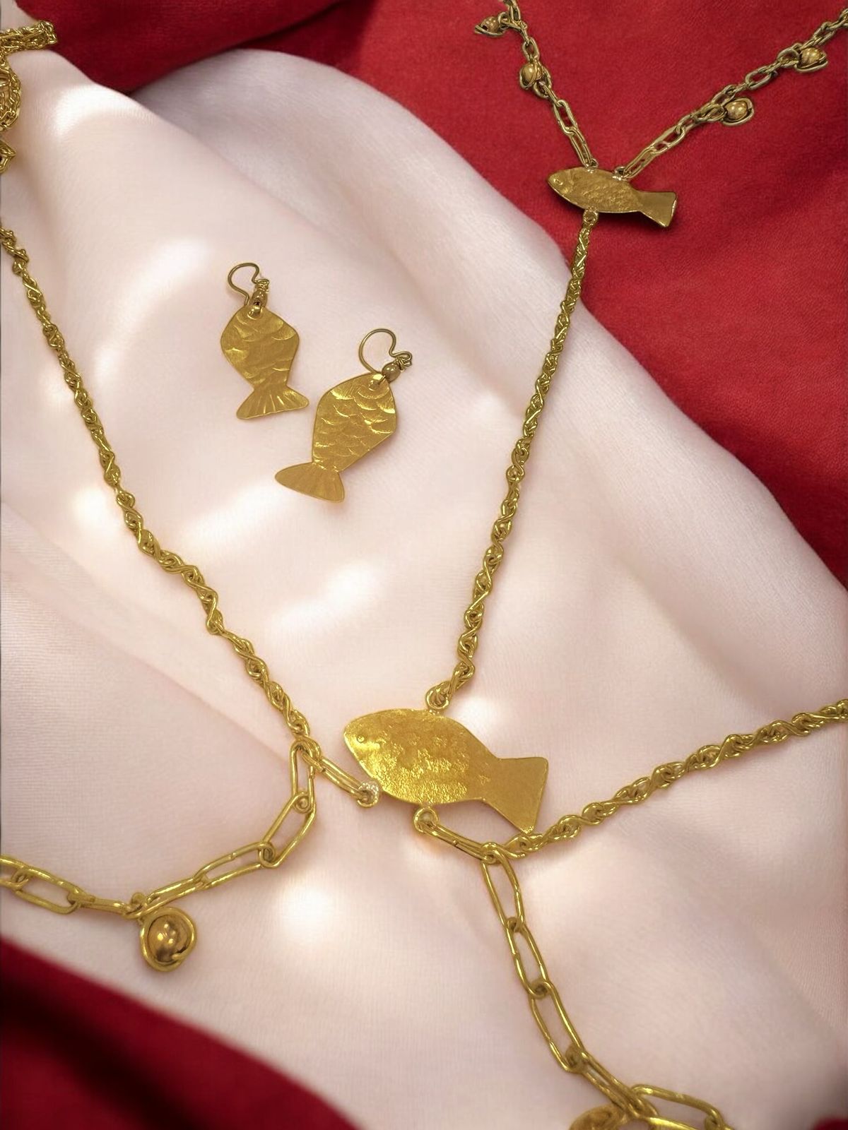 meenakshi-brass-body-jewelry-set-necklace-earrings