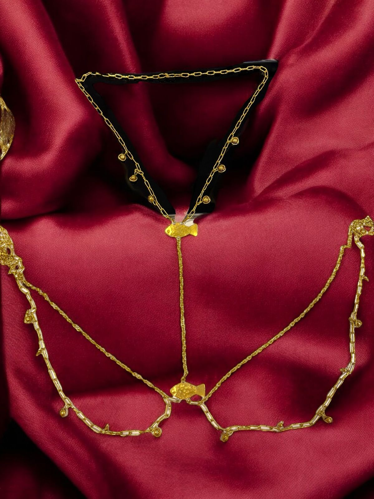 meenakshi-brass-body-jewelry-set-necklace-earrings