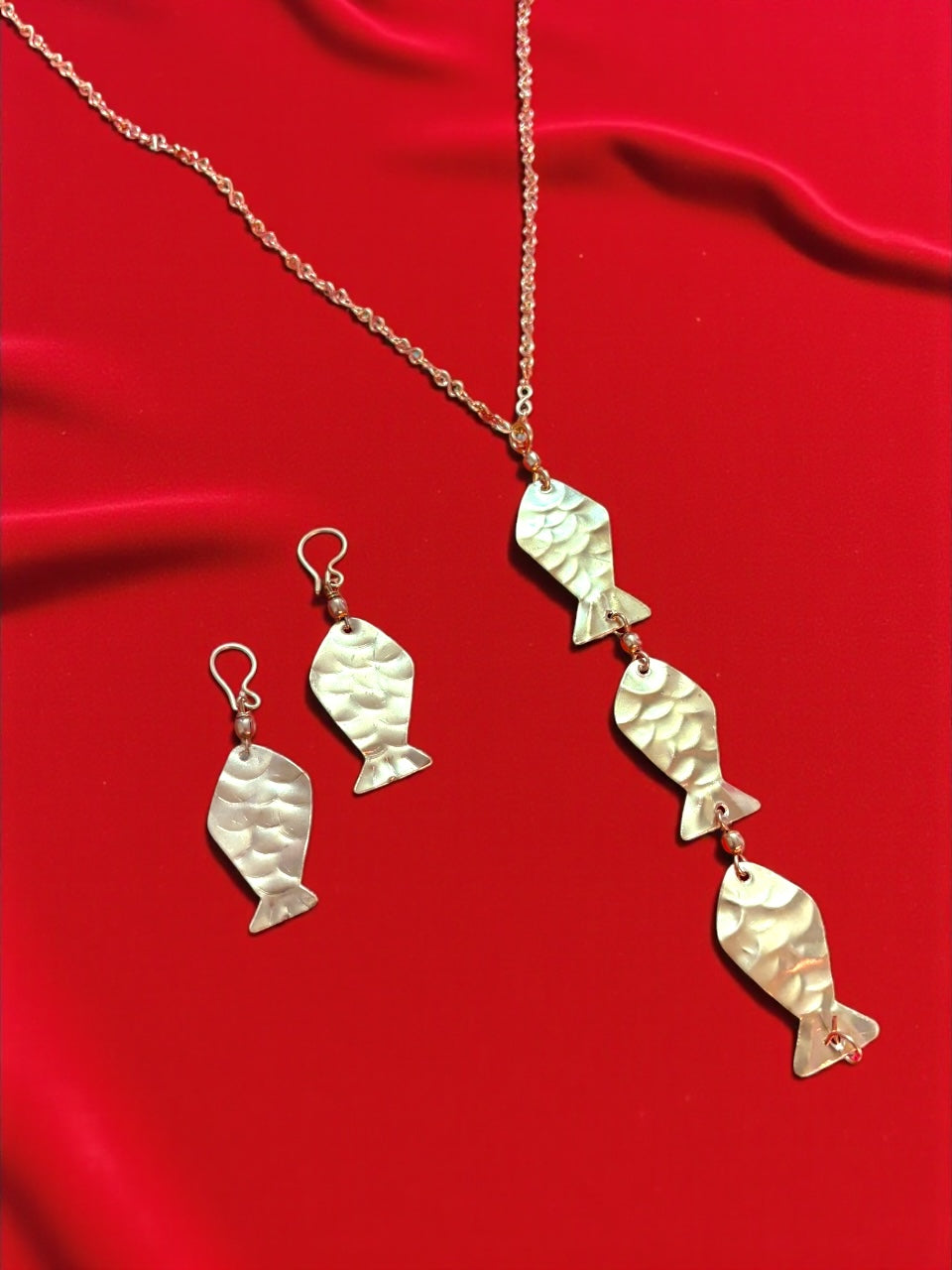 Meenakshi Brass Pendant Chain Necklace Jewelry Set (Necklace, Earrings)