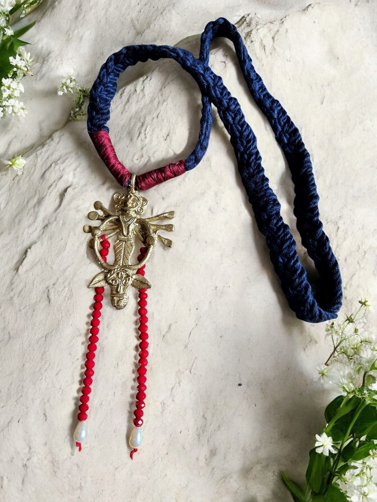 devi-crystal-dokra-brass-necklace
