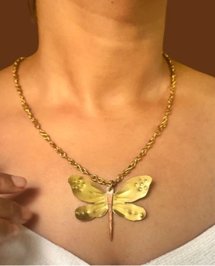 dragonfly-brass-pendant-chain-necklace