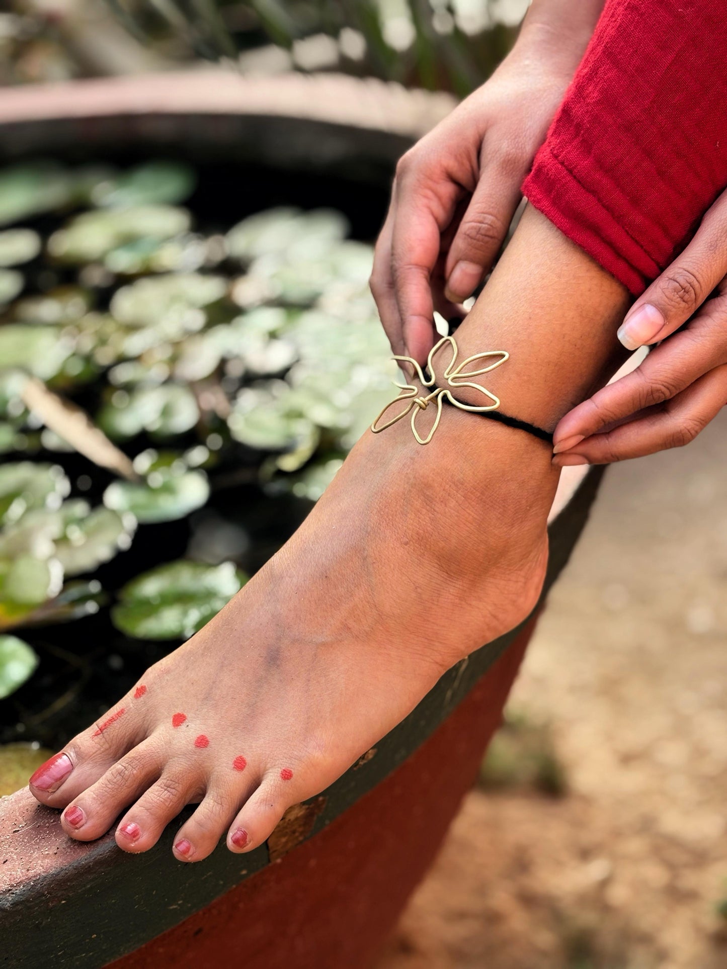 flower-brass-anklet