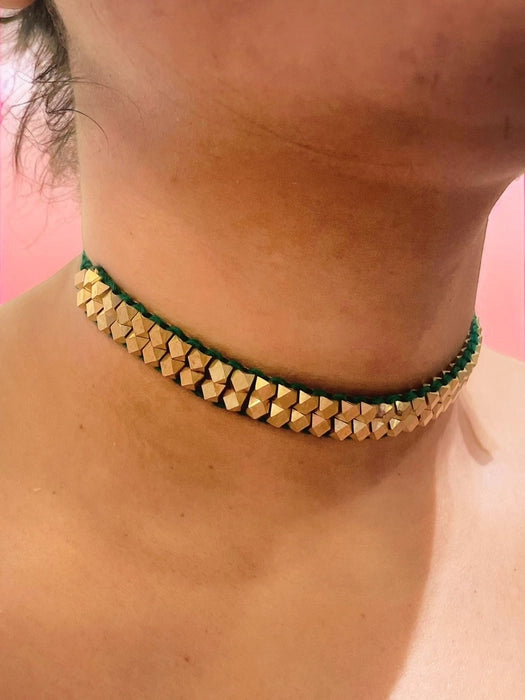 flat-beaded-brass-choker-necklace-set-greeb
