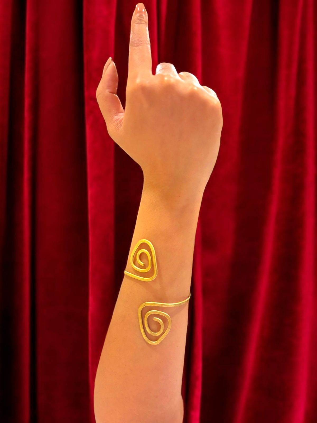 triangle-brass-bracelet