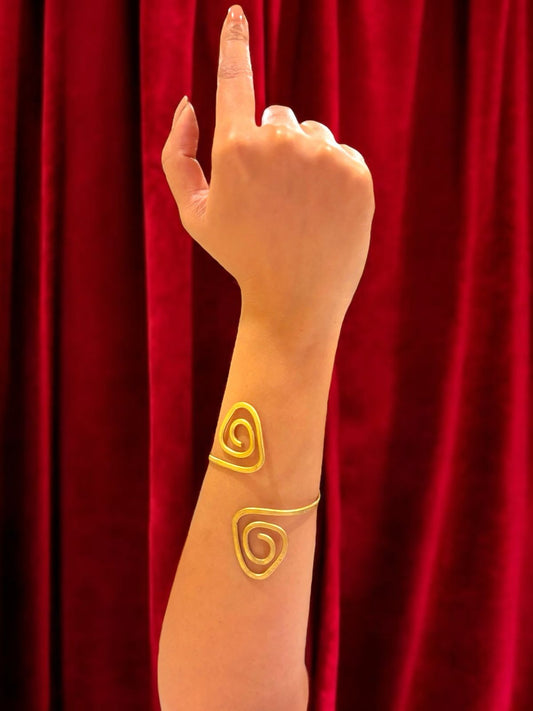 triangle-brass-bracelet