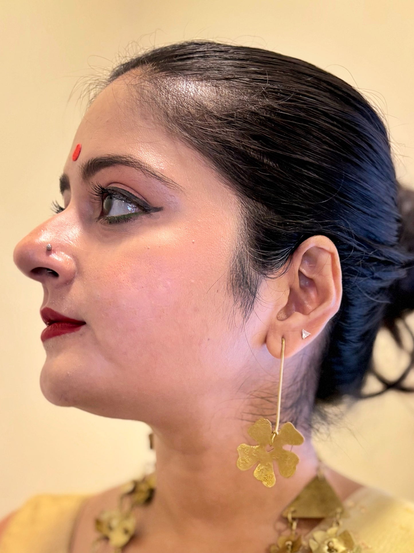 shiuli-dangler-brass-earrings