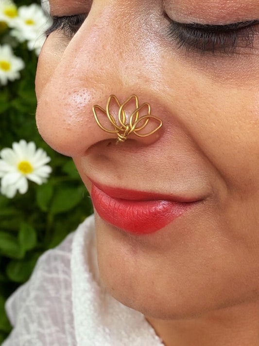 Petals Brass Nosepin (Piercing)