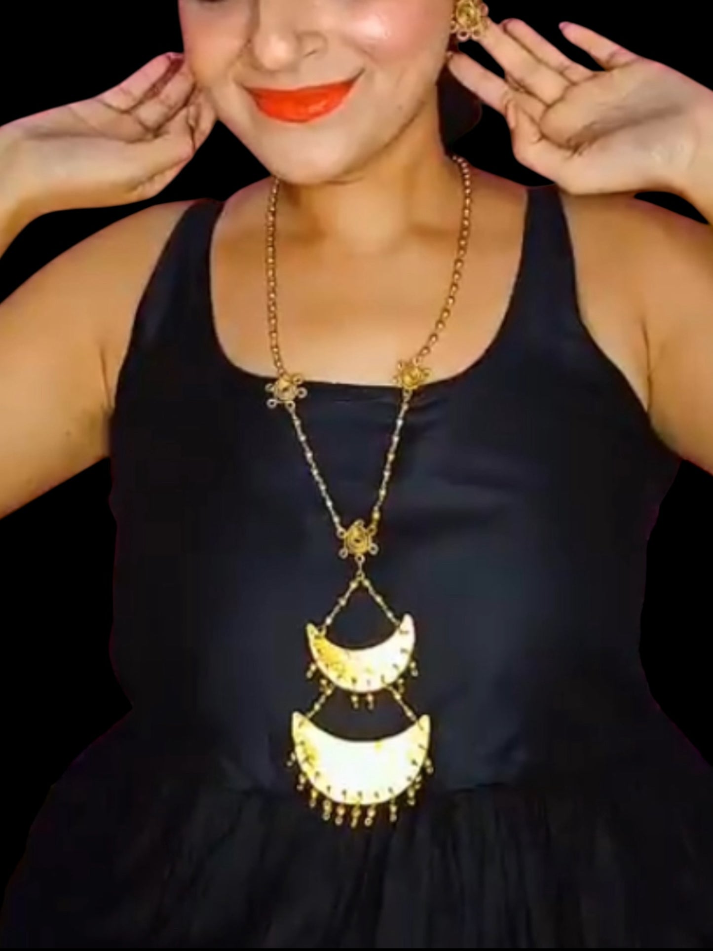 Dwitiya Chandni Moon Brass Long Pendant Chain Necklace Jewelry Set (Necklace + Earrings)