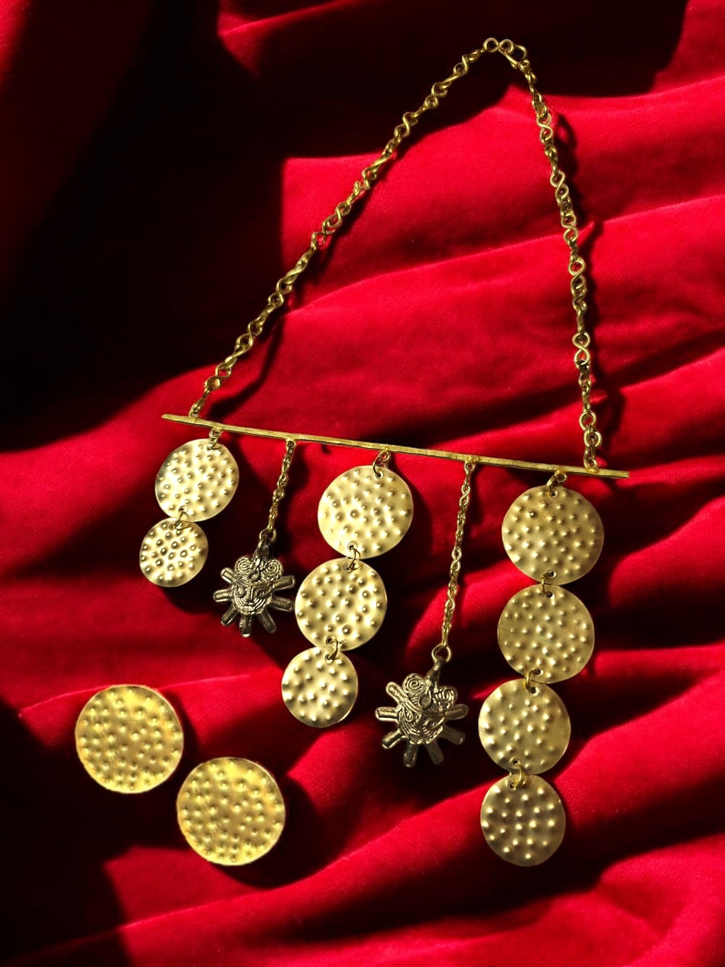Celestia Dokra and Brass Statement Necklace Jewelry Set (Necklace+Earrings)