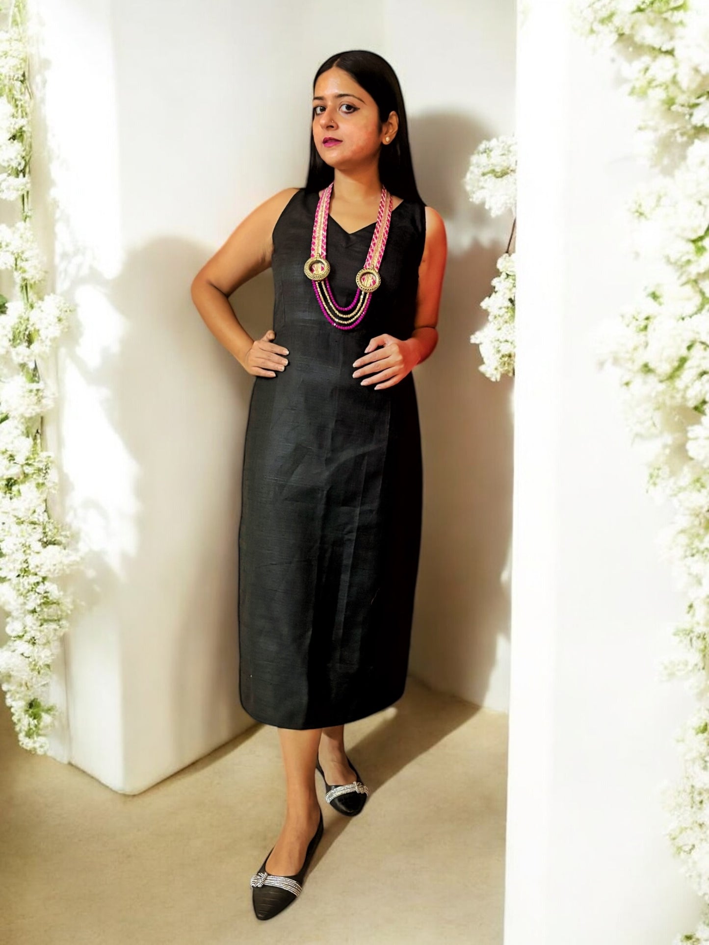 ranisa-hot-pink-zari-and-dokra-brass-long-necklace