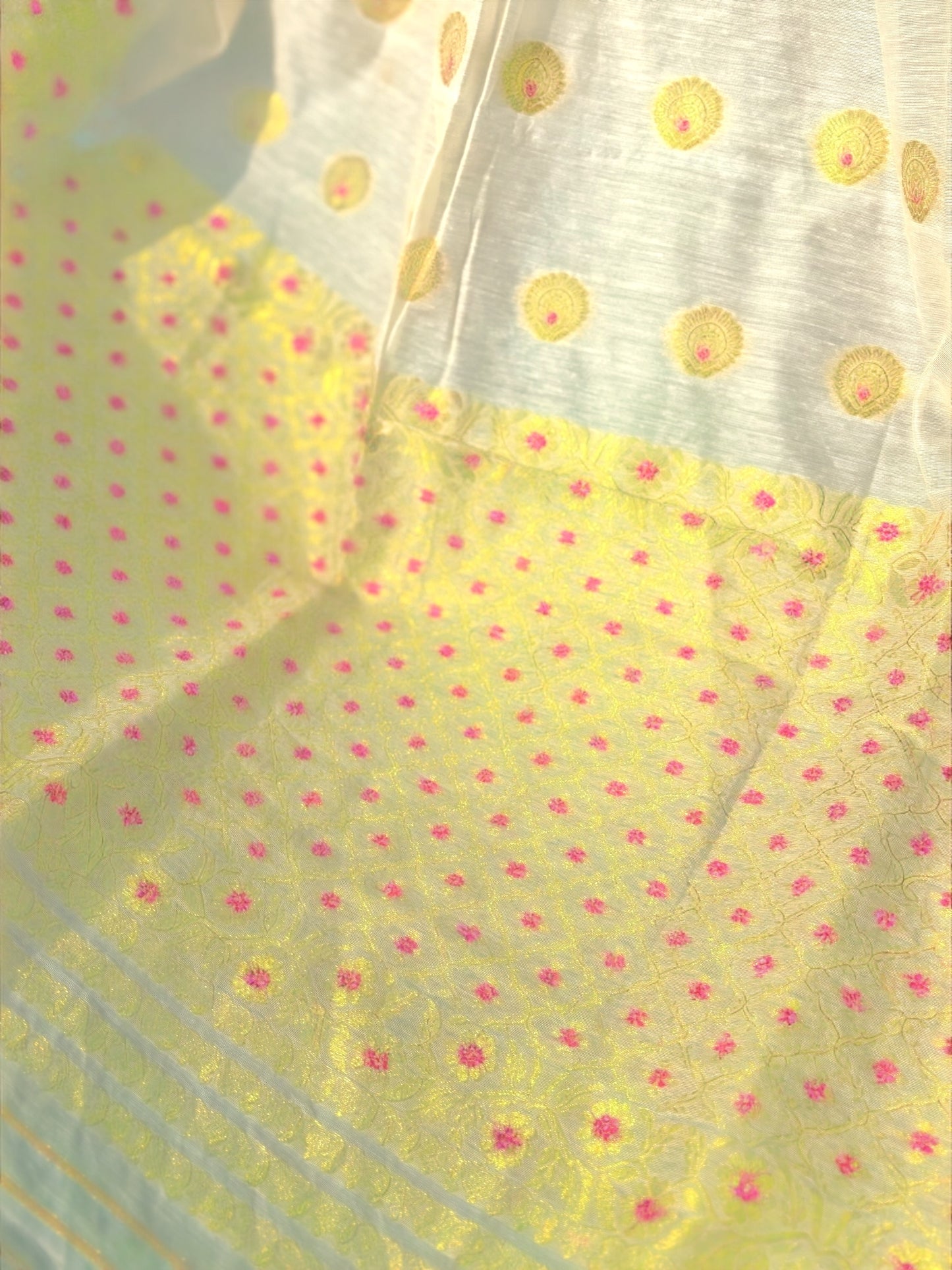 Swarna Cream & Gold Mekhela Chador Half Saree