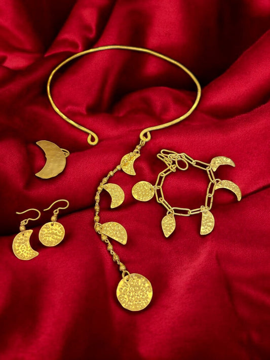 moon-fantasy-brass-hasli-necklace-jewelry-set-necklace-earrings-ring