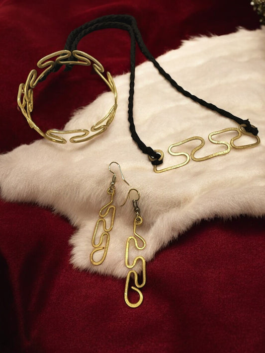 flat-spiral-mini-brass-choker-necklace-jewelry-set-necklace-earrings-bracelet