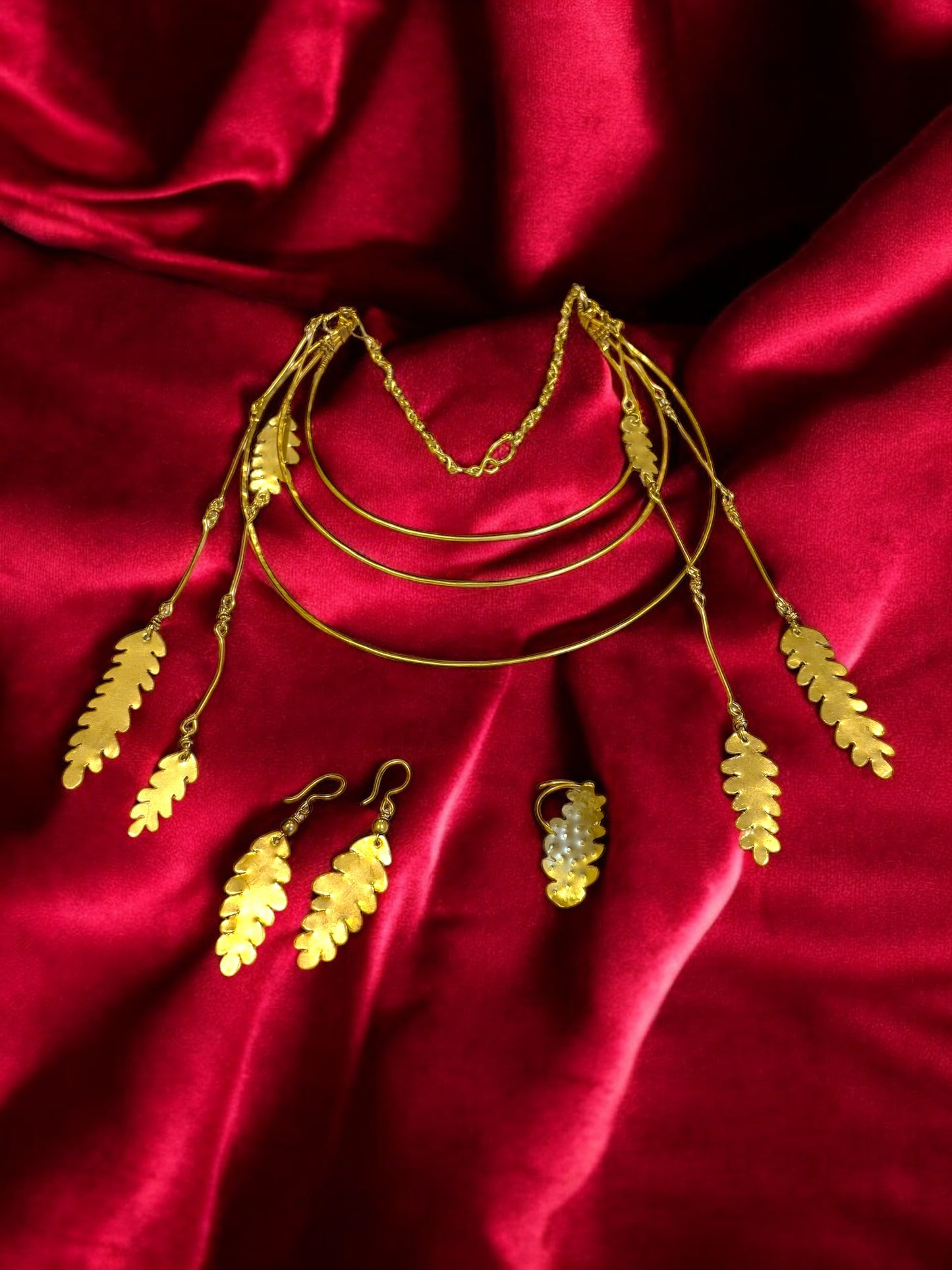 autumn-leaflet-brass-necklace-jewelry-set-necklace-earrings-ring