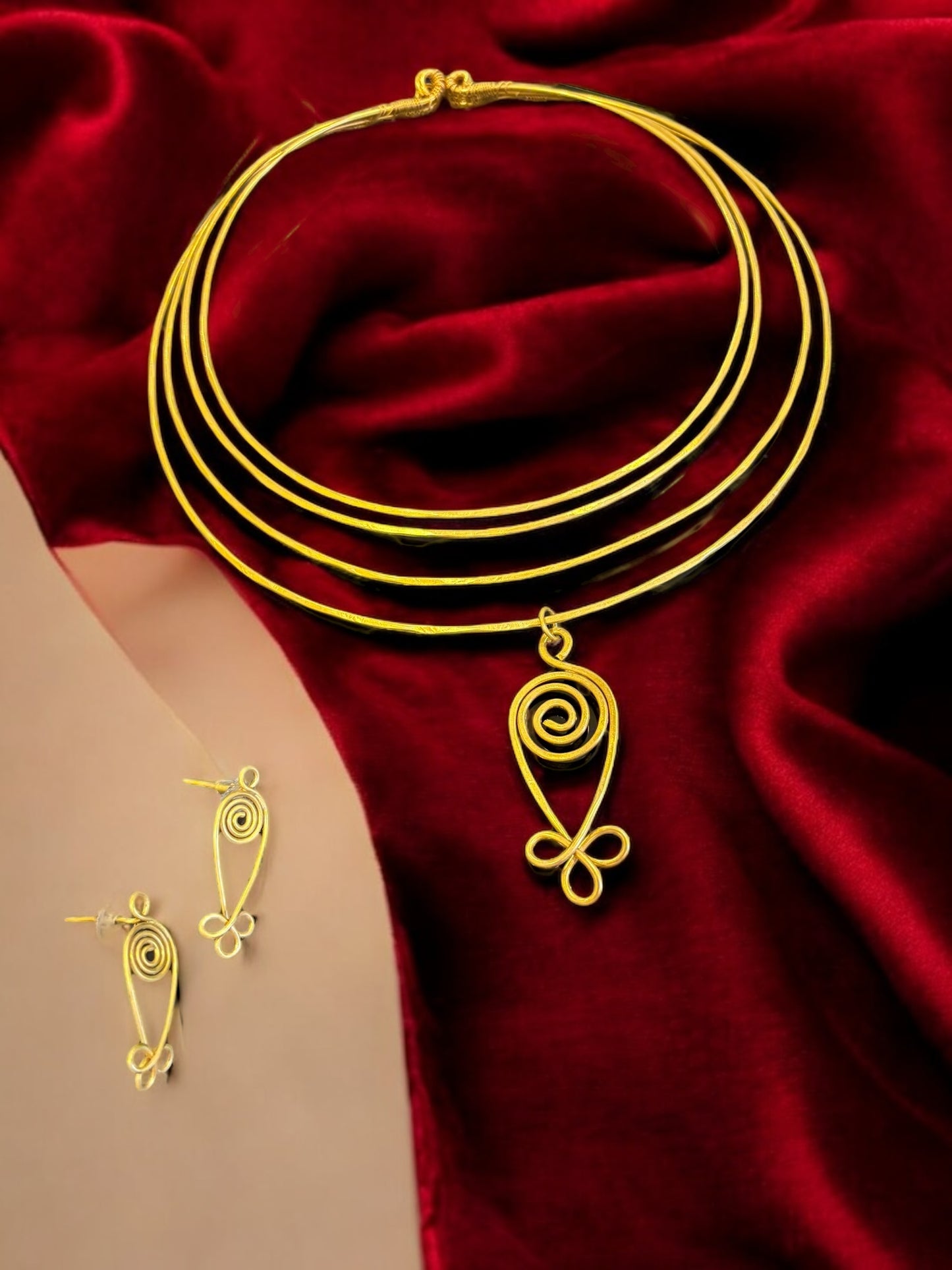 spiral-fish-four-tiered-brass-hasli-necklace-jewelry-set-necklace-earrings
