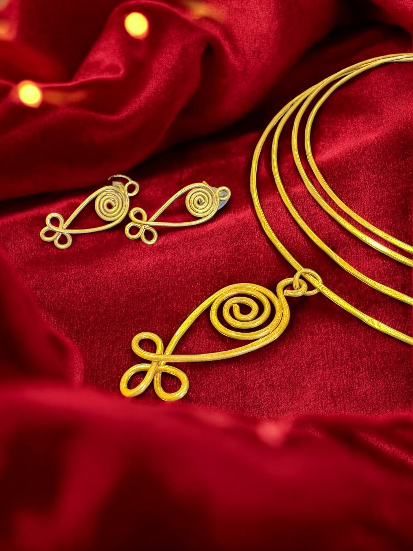 spiral-fish-four-tiered-brass-hasli-necklace-jewelry-set-necklace-earrings