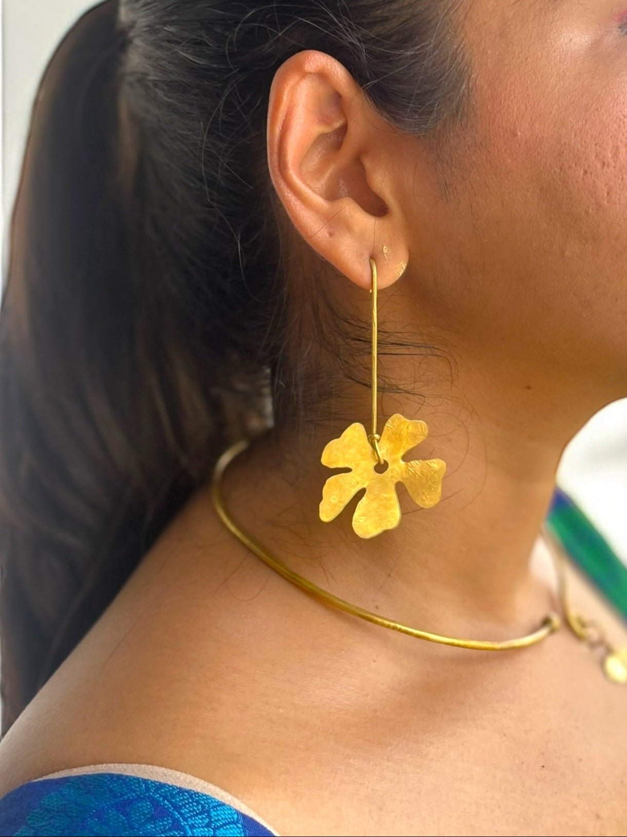 shiuli-dangler-brass-earrings
