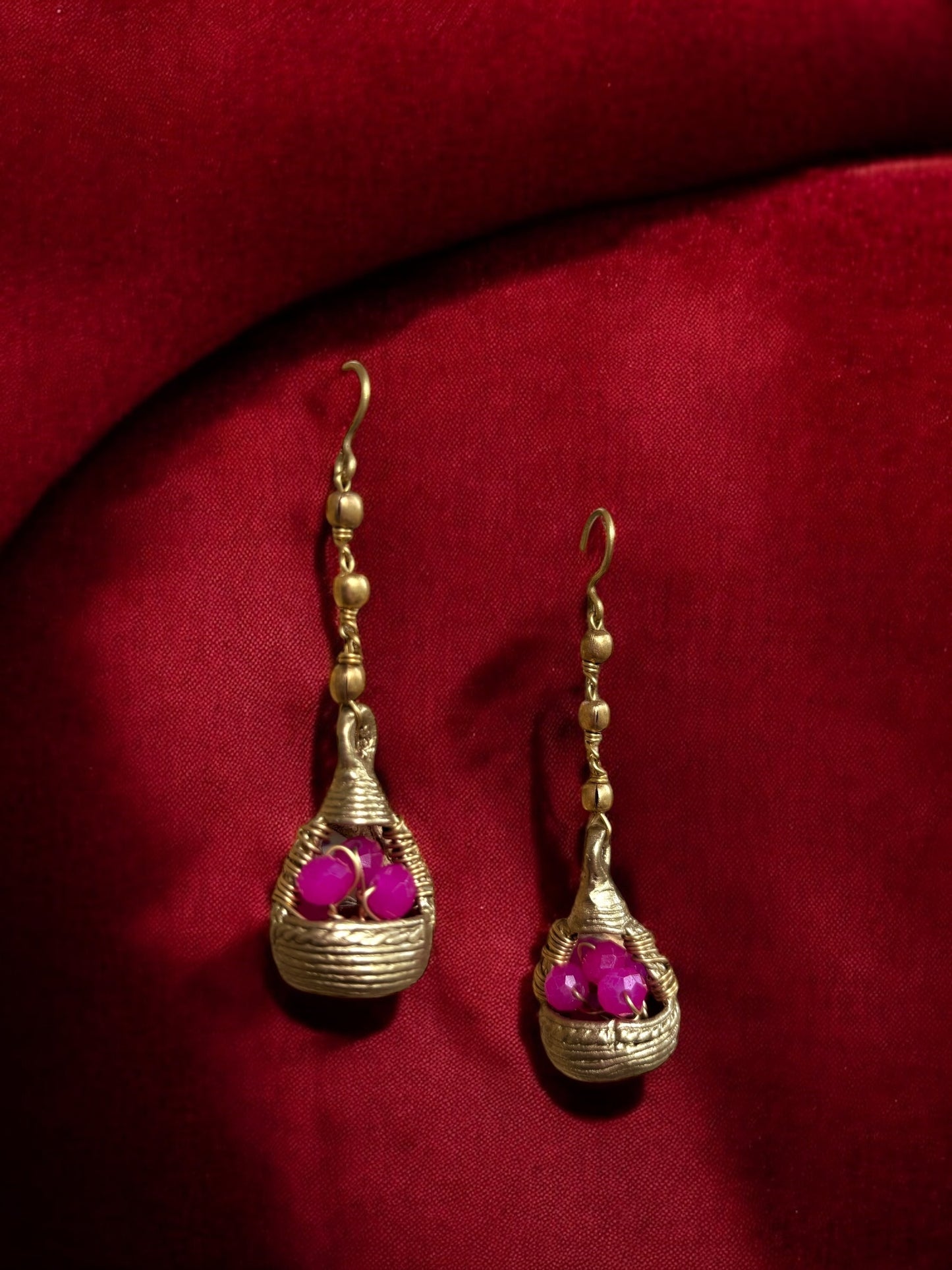 pink-grapes-basket-dokra-crystal-and-brass-dangler-earrings