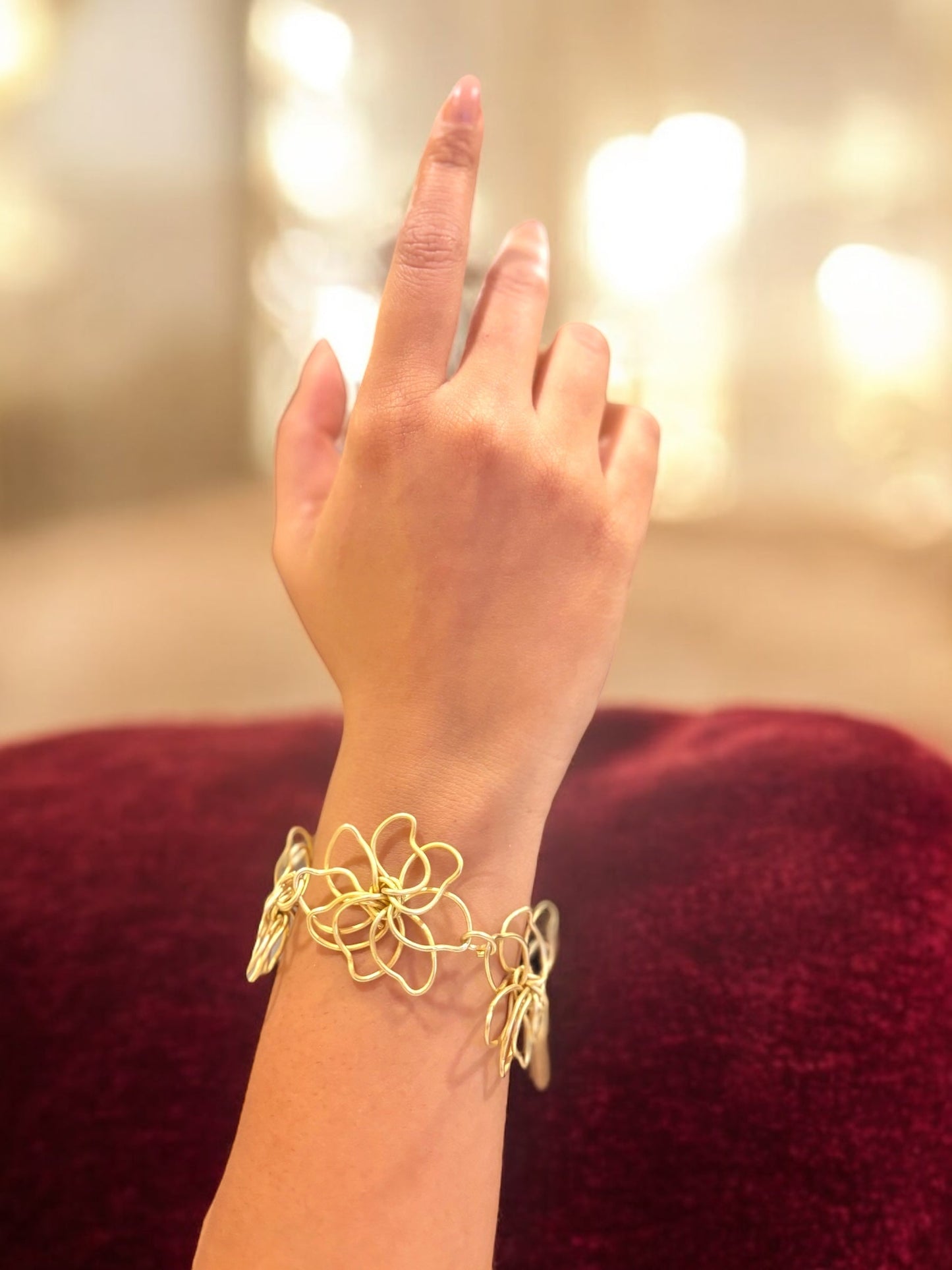 small-flowers-brass-bracelet