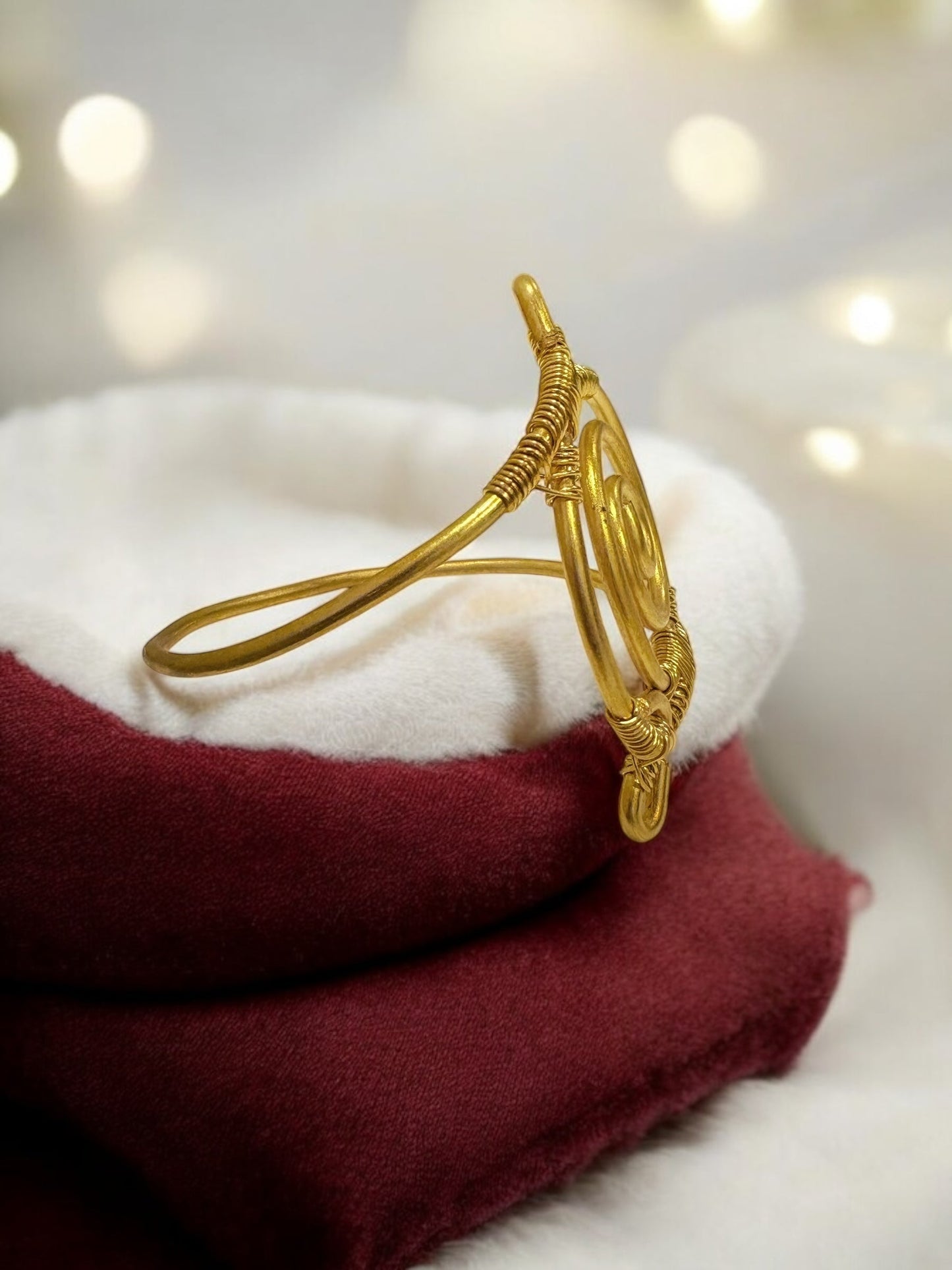 spiralling-out-brass-bracelet