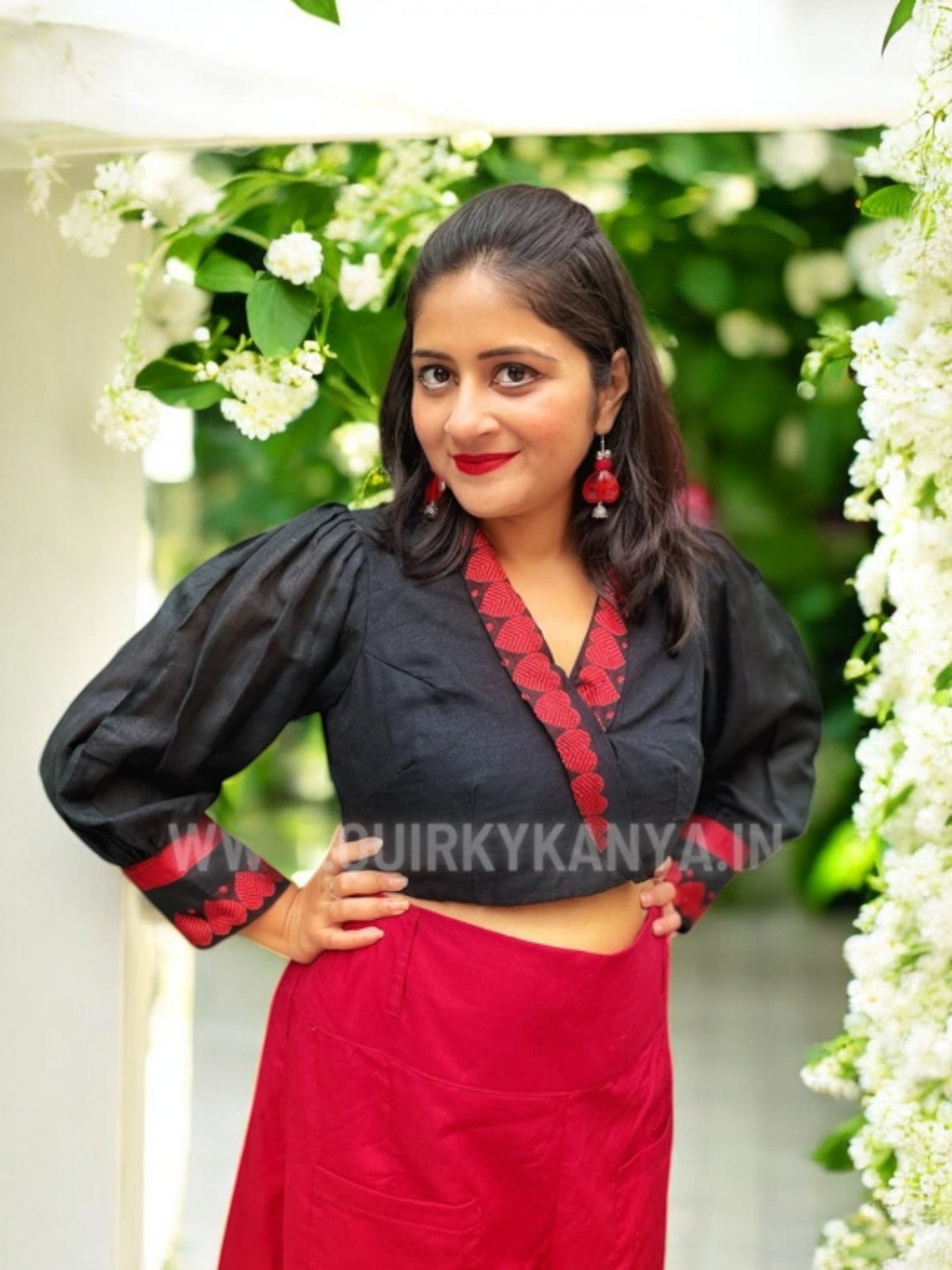 Queen of Hearts Cotton Blouse - Black