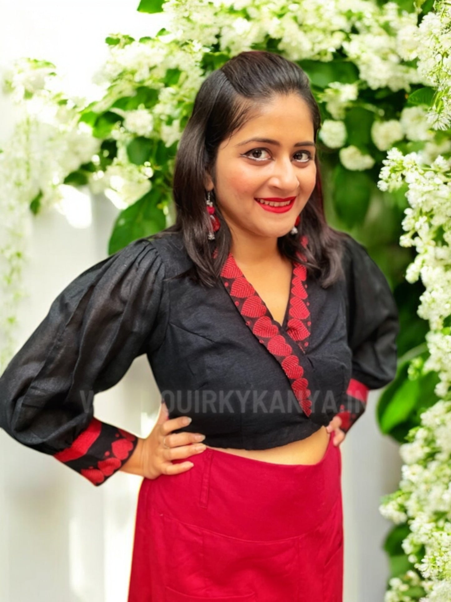 Queen of Hearts Cotton Blouse - Black