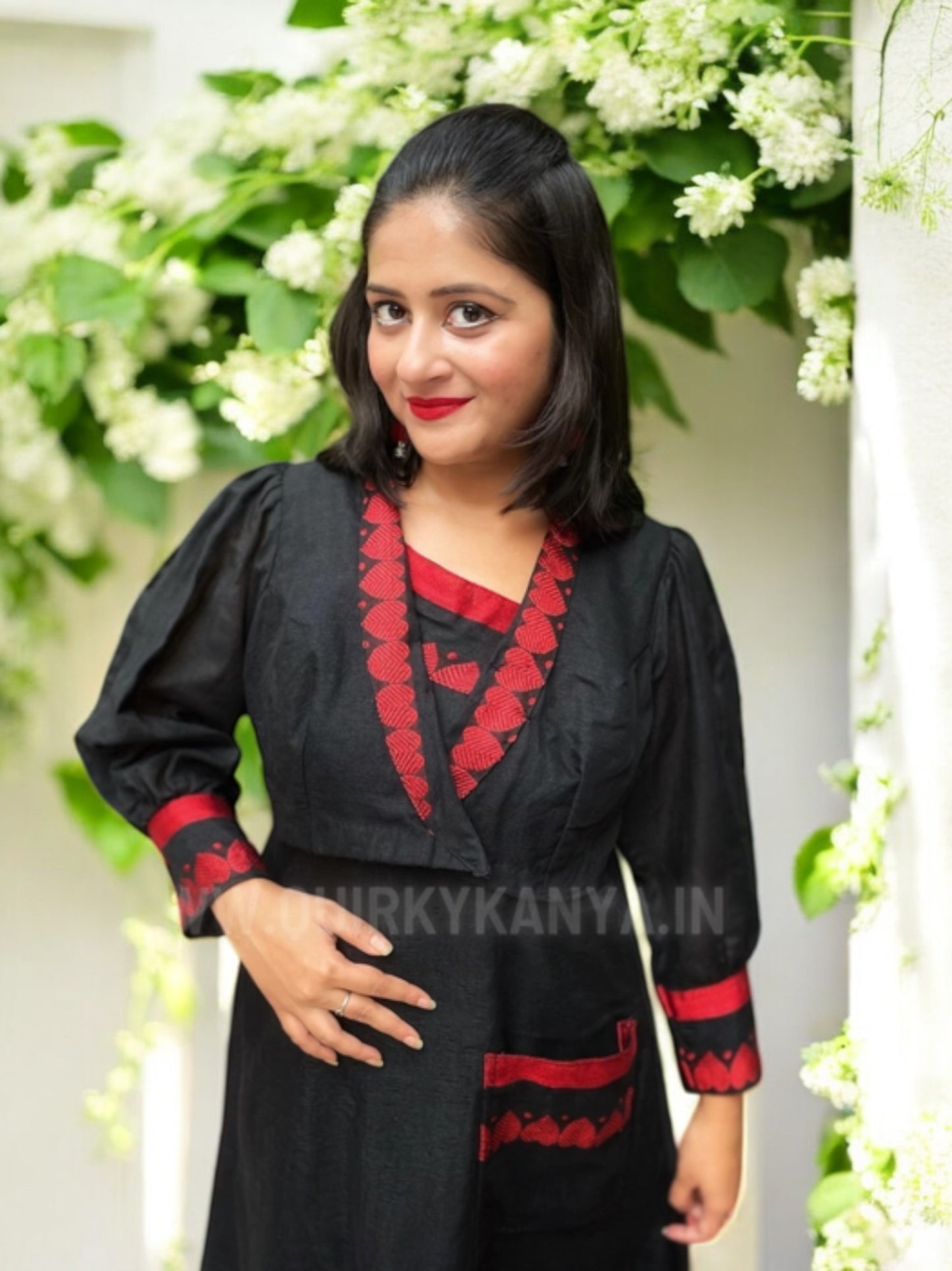 Queen of Hearts Cotton Blouse - Black