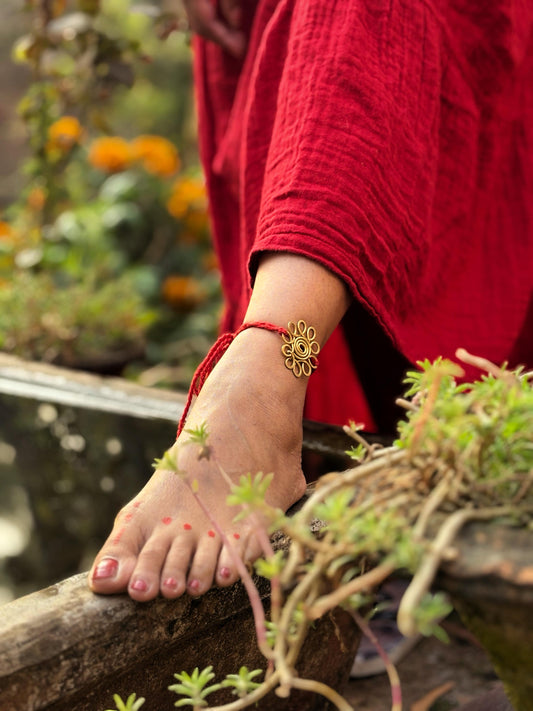 spiral-flower-brass-anklet-red