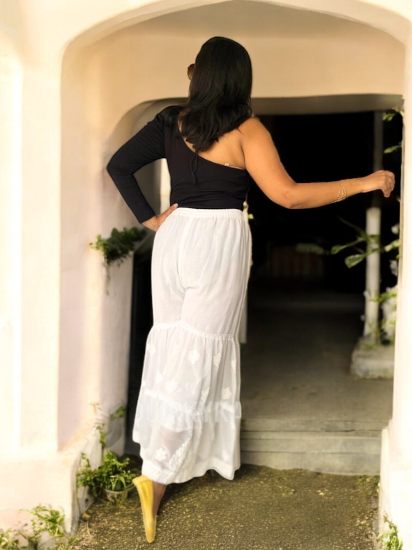 shannon-chikankari-georgette-sharara-pants