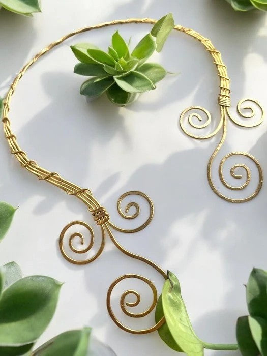 spiral-vine-brass-hasli-necklace-jewelry-set-necklace-earrings