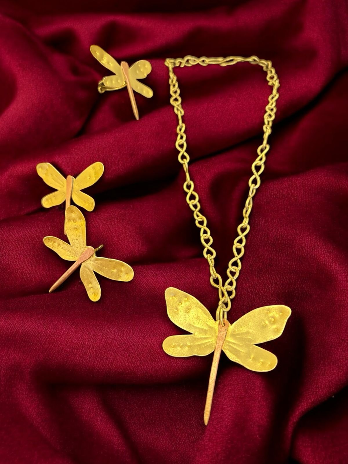 dragonfly-brass-pendant-chain-necklace-jewelry-set-necklace-earrings-ring