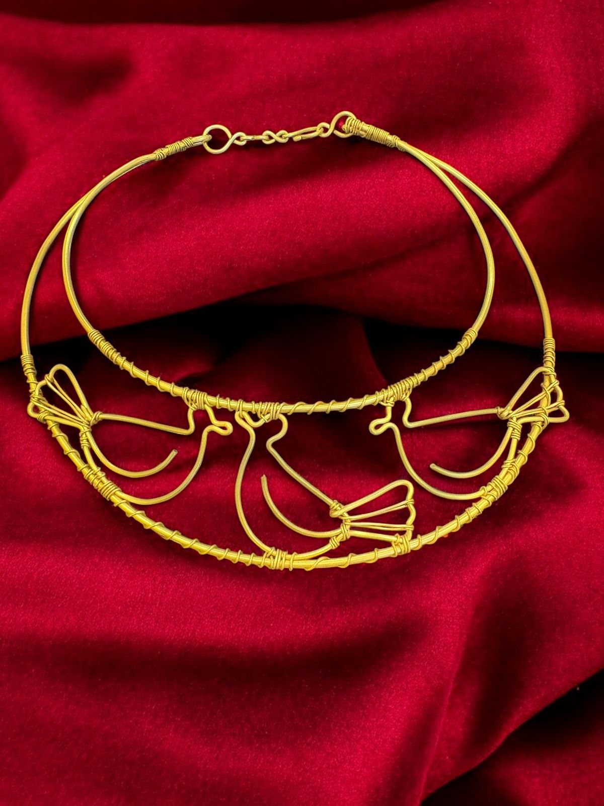 mocking-birds-brass-hasli-necklace-jewelry-set-necklace-earrings