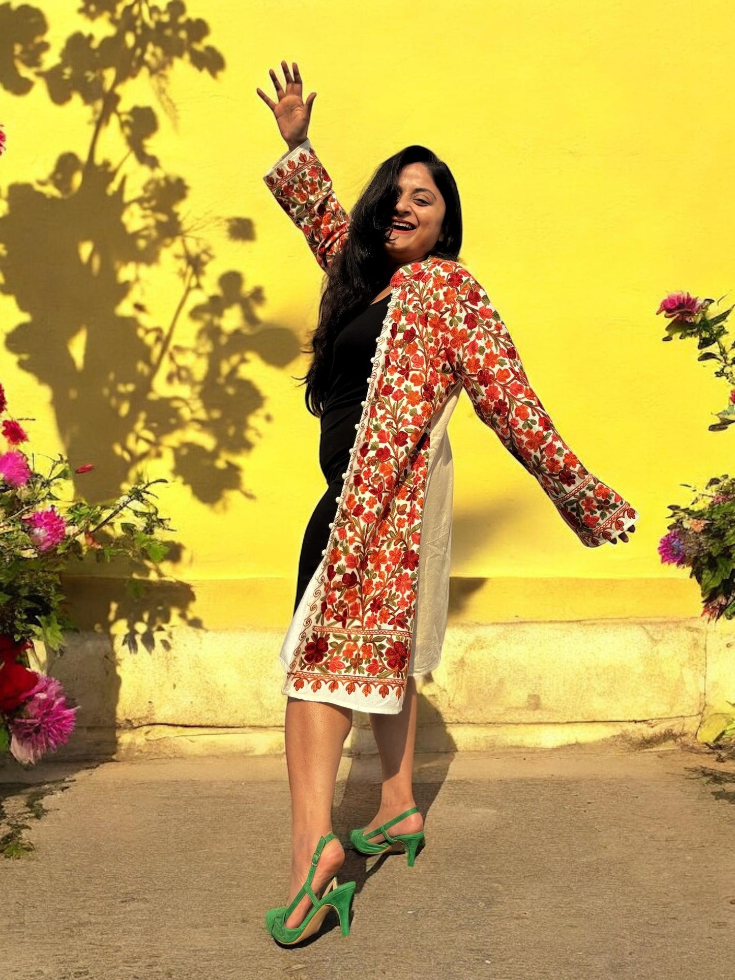 kashmir-ki-kali-embroidered-long-jacket-offwhite