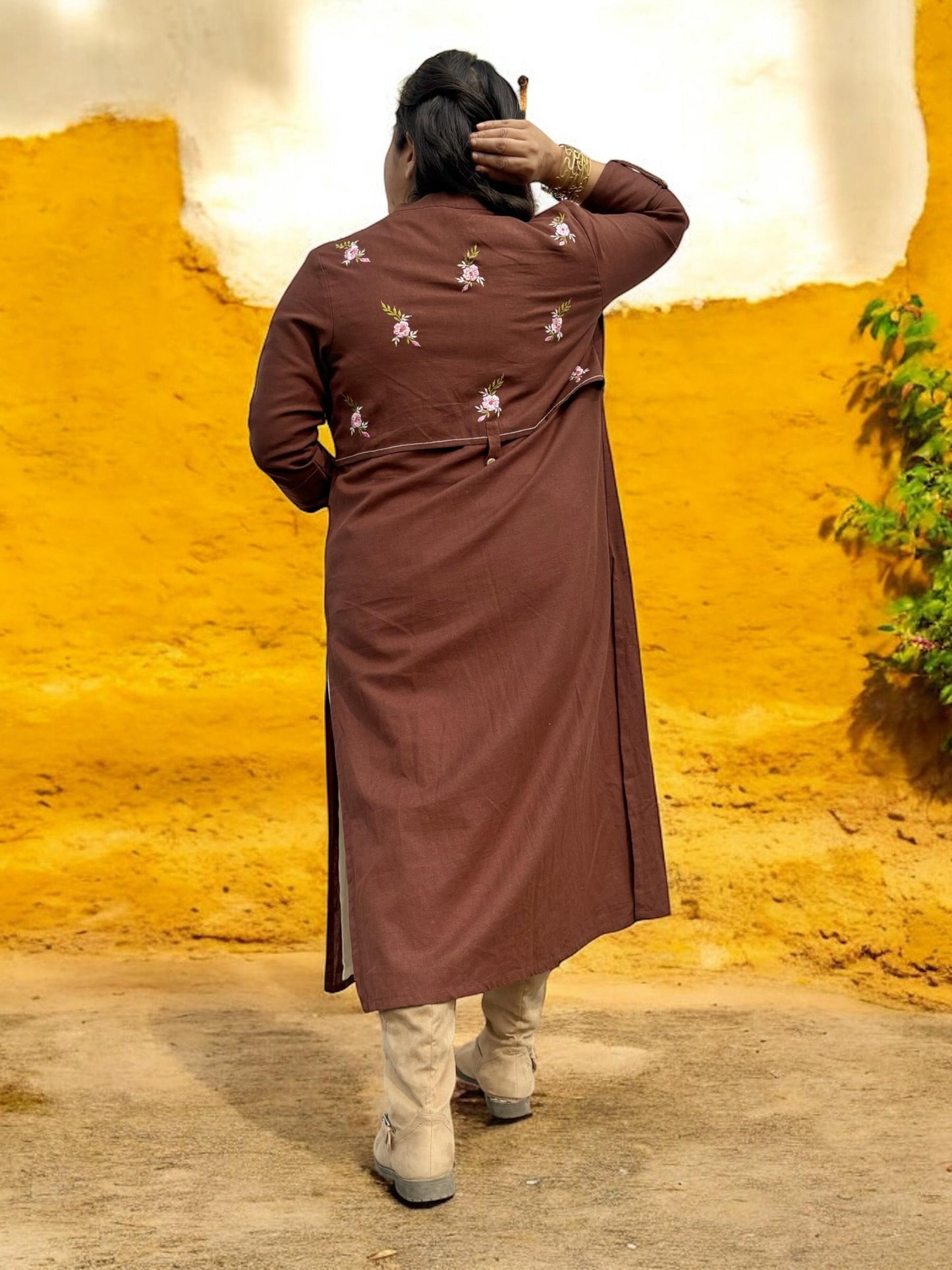 mother-earth-embroidered-cotton-long-jacket-brown