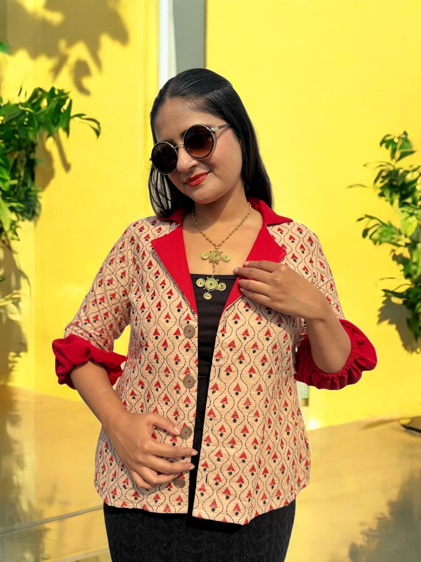 smritikantha-kanthastitch-puff-sleeved-cotton-jacket-beige