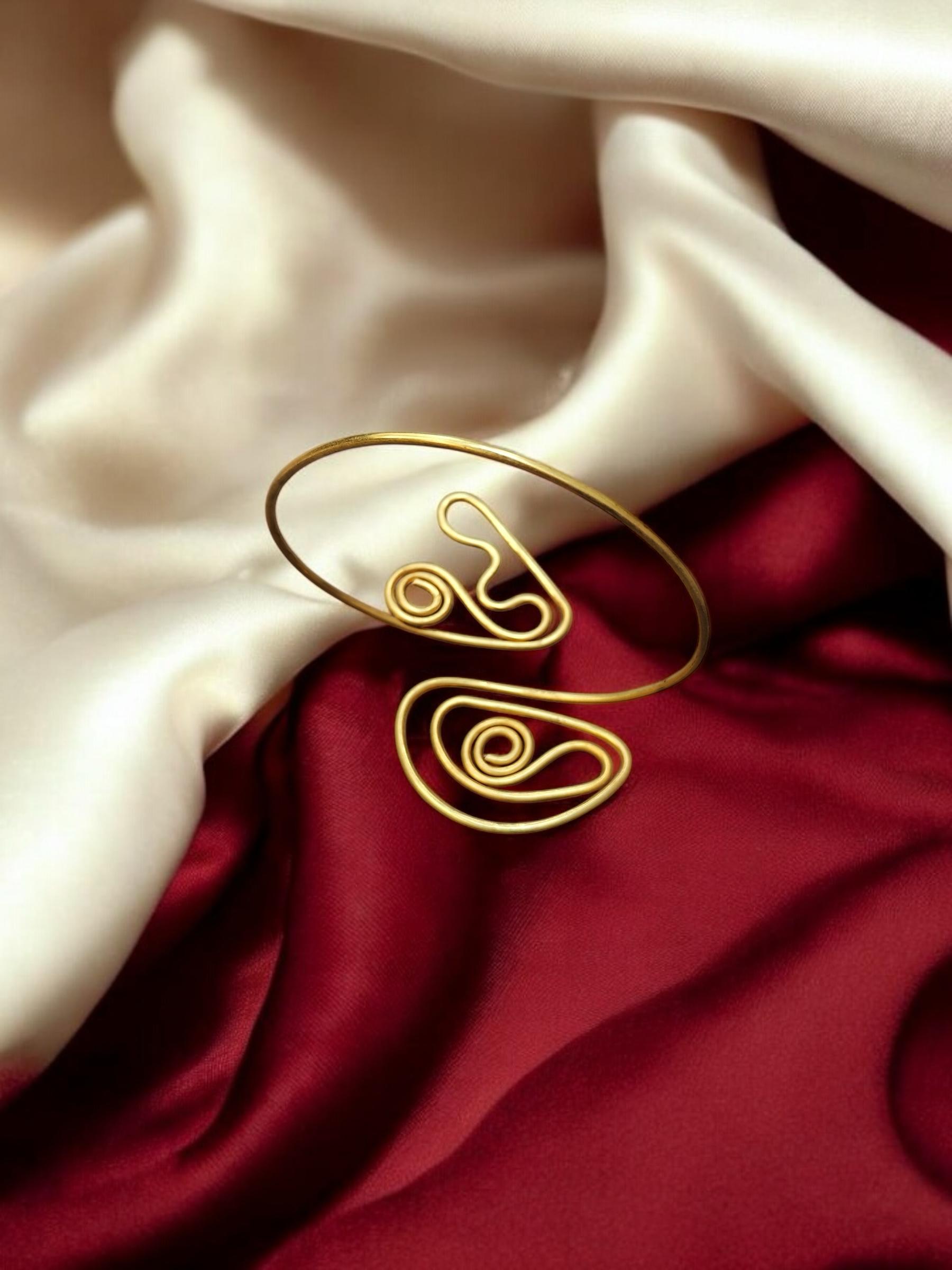 eye-of-horus-brass-armcuff