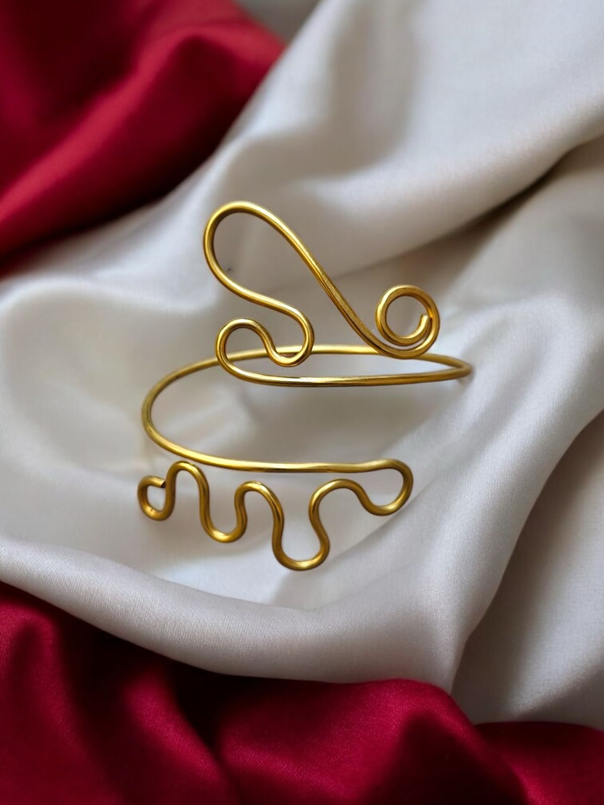 waves-brass-armcuff