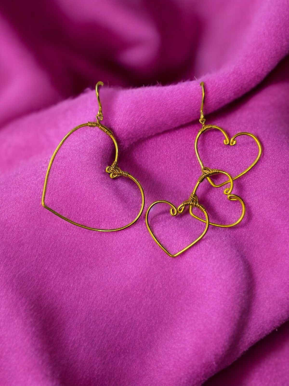 asymmentric-hearts-brass-earrings
