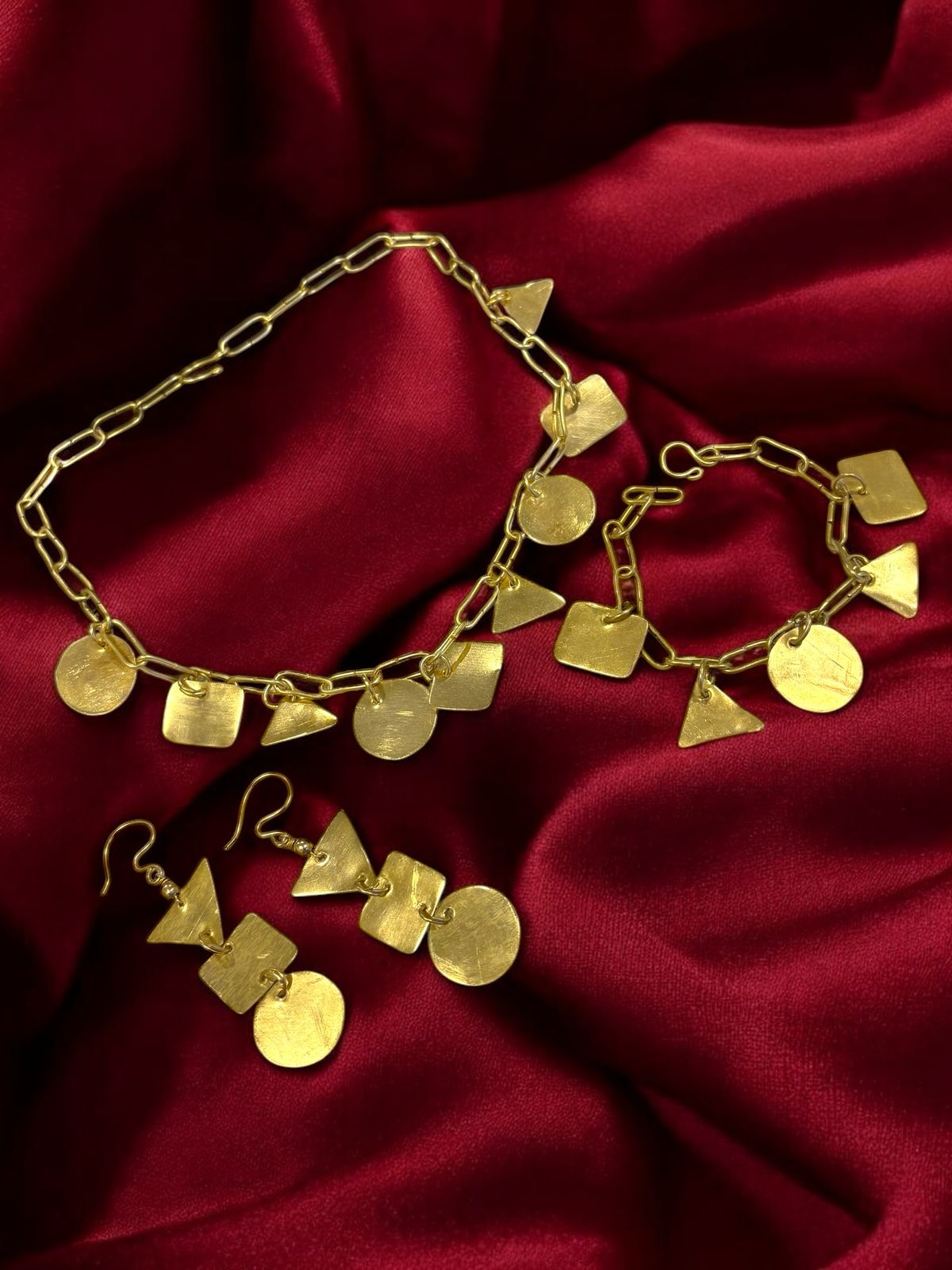 geometry-short-chain-brass-necklace-jewelry-set-necklace-earrings-bracelet