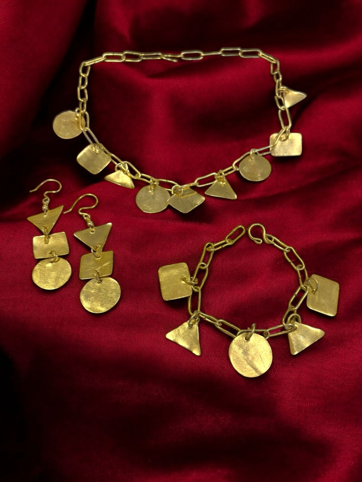 geometry-short-chain-brass-necklace-jewelry-set-necklace-earrings-bracelet