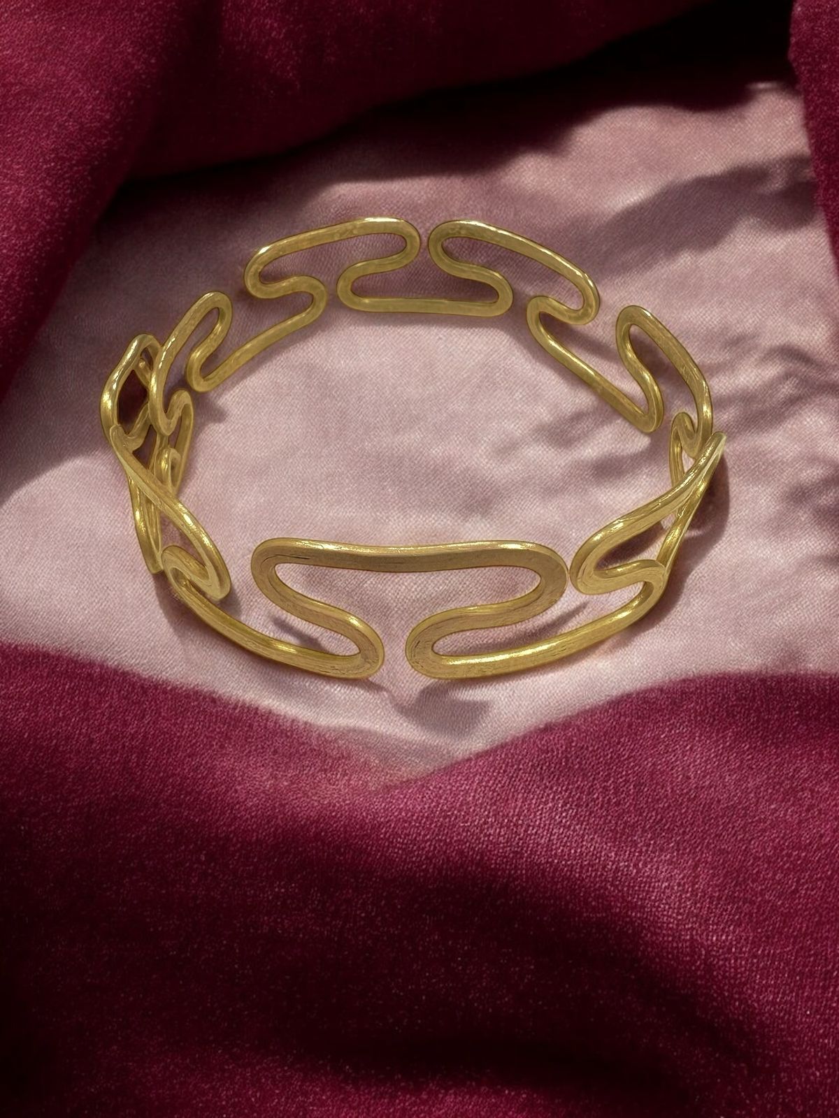 flat-spiral-brass-bracelet
