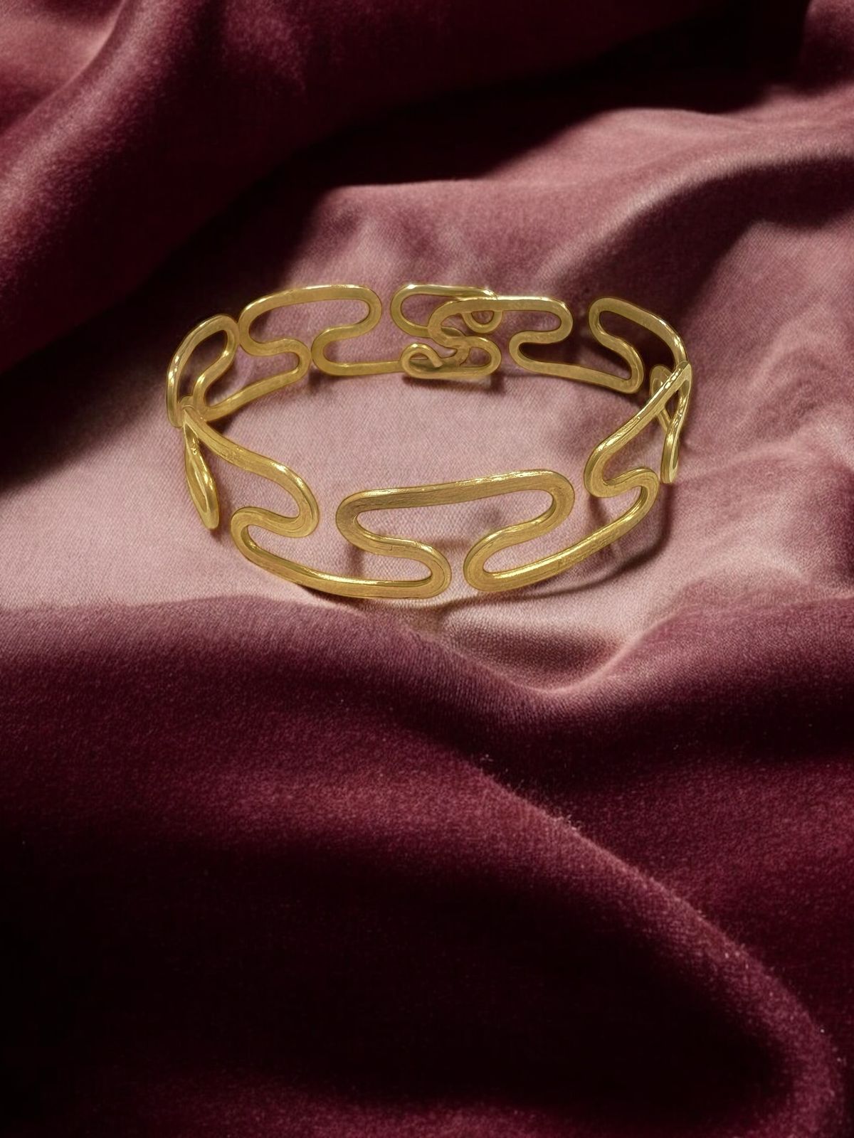 flat-spiral-brass-bracelet