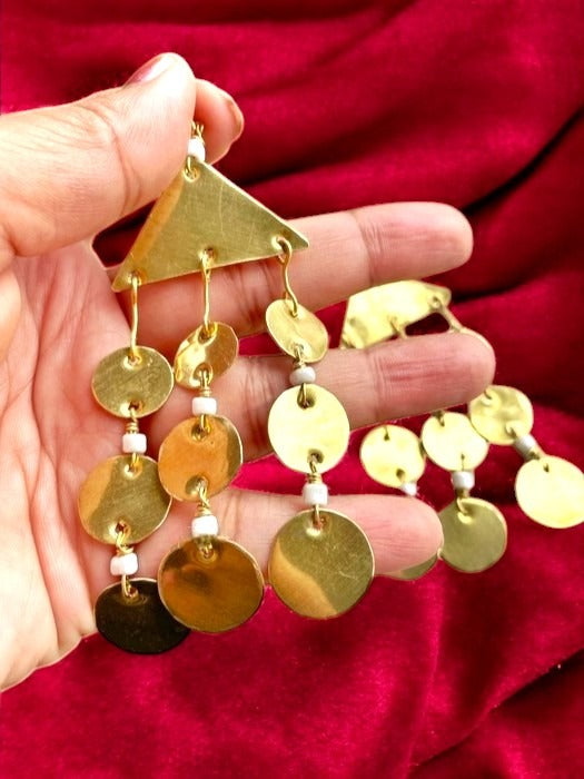 disc-chandelier-brass-earrings